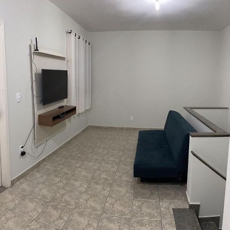 Apartamento A 200M Da Praia Do Morro Com Wifi グアラパリー エクステリア 写真